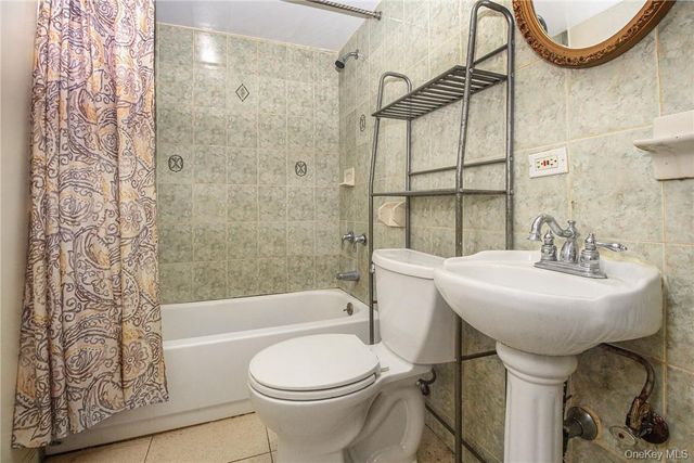 237 Coligni Avenue, New Rochelle, NY 10801