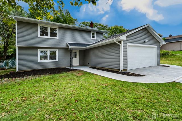 12 Villanova Road, Old Bridge, NJ 08859