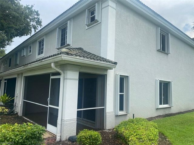 8240 Pacific Beach DR, Fort Myers, FL 33966