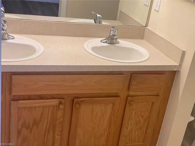 8240 Pacific Beach DR, Fort Myers, FL 33966
