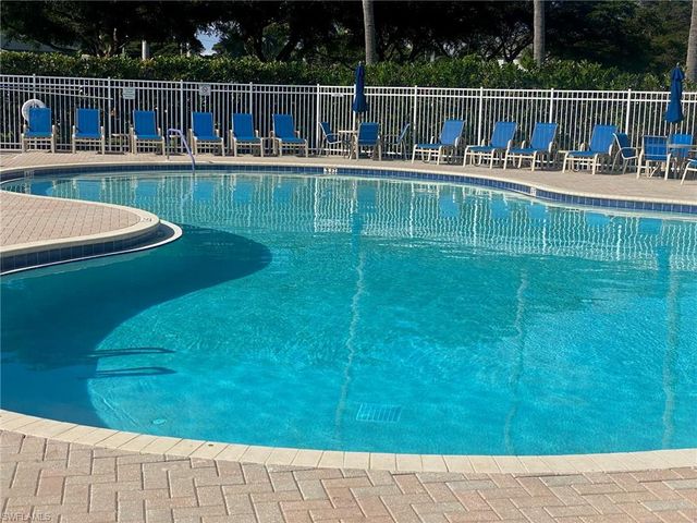 8240 Pacific Beach DR, Fort Myers, FL 33966