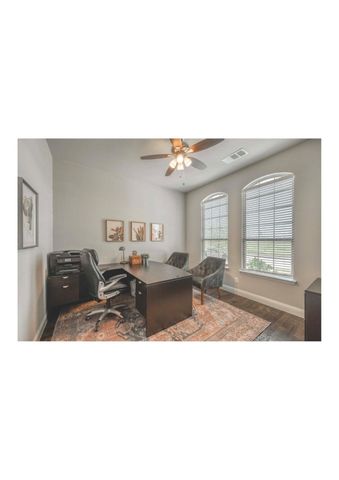 636 Brazos Drive, Van Alstyne, TX 75495