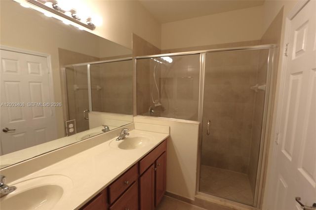 9540 SW 169th Pl, Miami, FL 33196