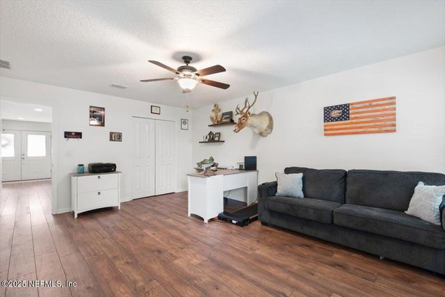 4110 SCENIC Drive, Middleburg, FL 32068