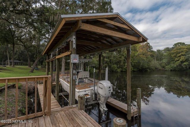 4110 SCENIC Drive, Middleburg, FL 32068