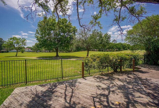 3159 Bonney Briar Drive, Missouri City, TX 77459