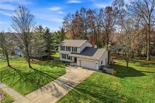 510 W Regency Circle, Canfield, OH 44406