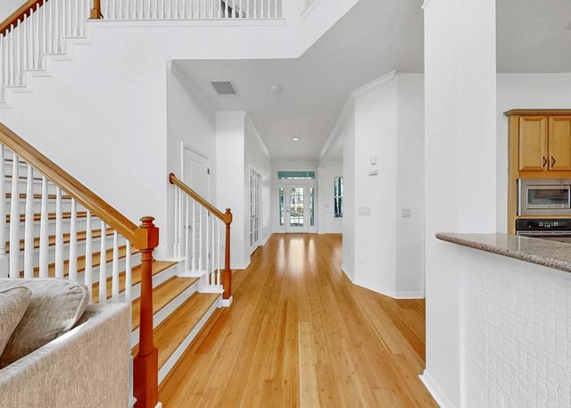 435 ISLEBAY DRIVE, Apollo Beach, FL 33572