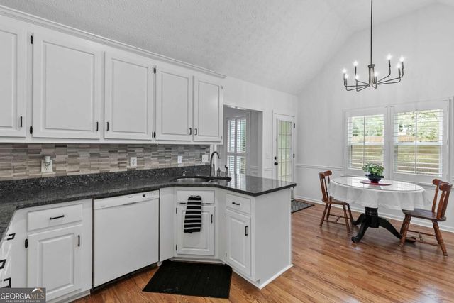 8260 Stonebrook Court, Cumming, GA 30040