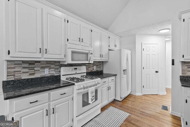 8260 Stonebrook Court, Cumming, GA 30040
