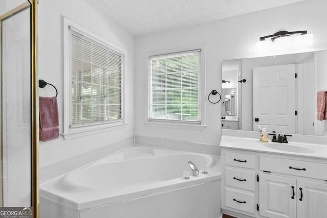 8260 Stonebrook Court, Cumming, GA 30040