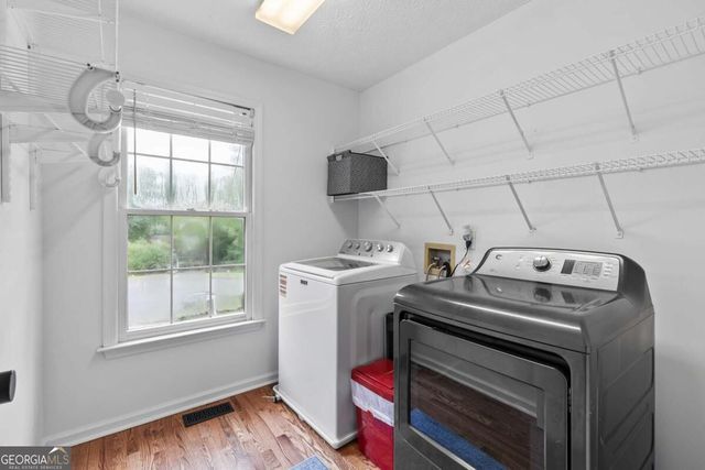 8260 Stonebrook Court, Cumming, GA 30040