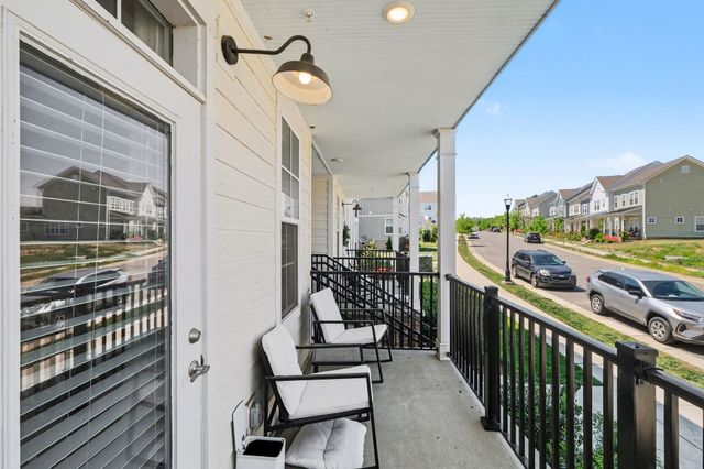 828 Goswell Dr Unit 102, Nolensville, TN 37135