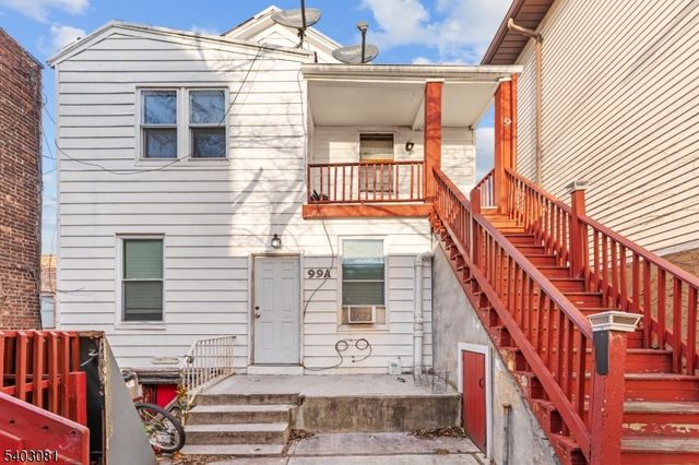 99 W 21St St, Bayonne City, NJ 07002