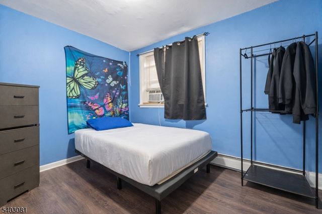 99 W 21St St, Bayonne City, NJ 07002