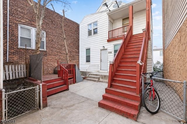 99 W 21St St, Bayonne City, NJ 07002