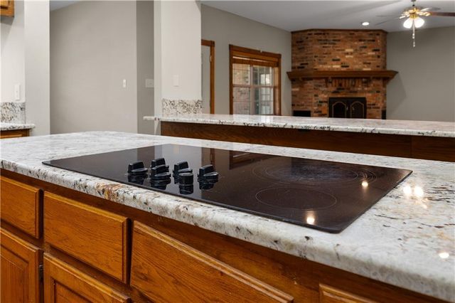 3934 STAPLES Road, Pineville, LA 71360