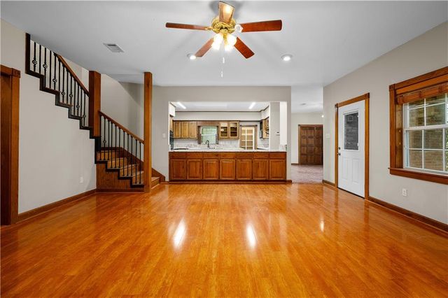 3934 STAPLES Road, Pineville, LA 71360