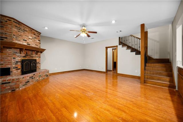 3934 STAPLES Road, Pineville, LA 71360