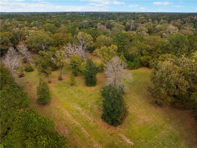 3934 STAPLES Road, Pineville, LA 71360