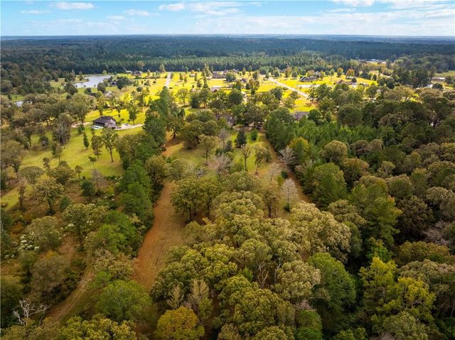 3934 STAPLES Road, Pineville, LA 71360