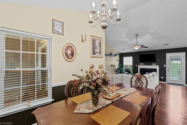 705 Eagle Point Drive, Kernersville, NC 27284
