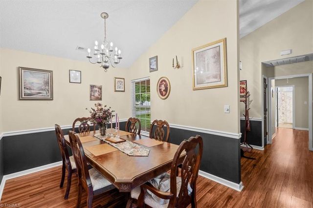 705 Eagle Point Drive, Kernersville, NC 27284