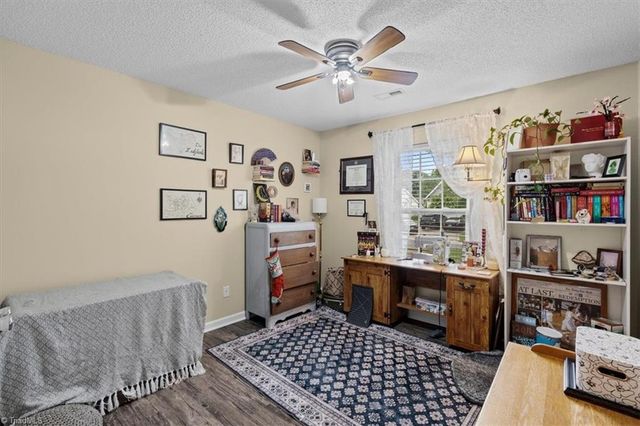 705 Eagle Point Drive, Kernersville, NC 27284