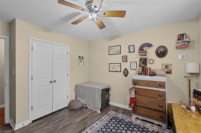 705 Eagle Point Drive, Kernersville, NC 27284