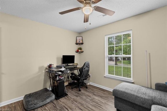 705 Eagle Point Drive, Kernersville, NC 27284