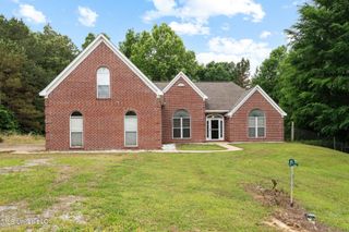 639 Plantation Way, Byhalia, MS 38611