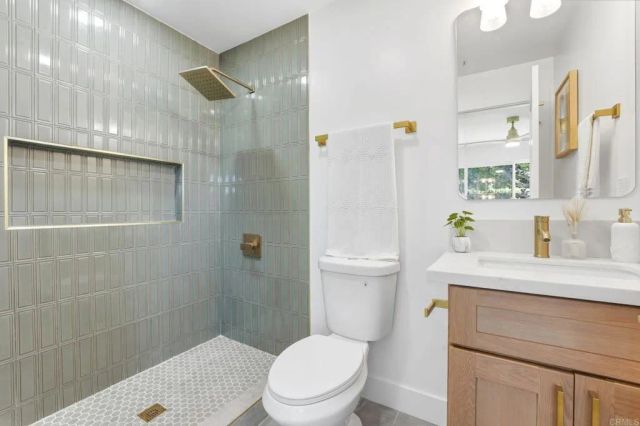 5822 Stadium Street, San Diego, CA 92122