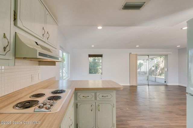300 Amherst Avenue, Melbourne, FL 32901