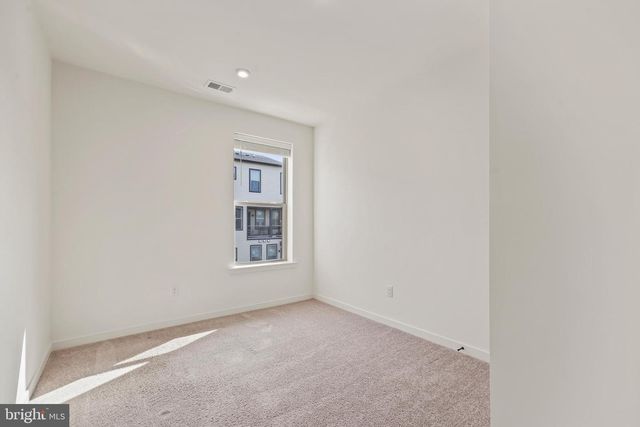 20912 BLUEBIRD SQ, Sterling, VA 20165