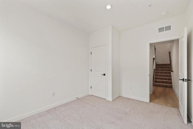 20912 BLUEBIRD SQ, Sterling, VA 20165
