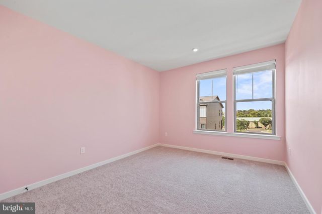 20912 BLUEBIRD SQ, Sterling, VA 20165