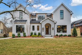 1009 Graybar Ln, Nashville, TN 37204