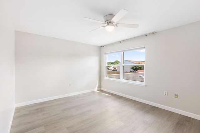 29 11Th Street, A, Shalimar, FL 32579