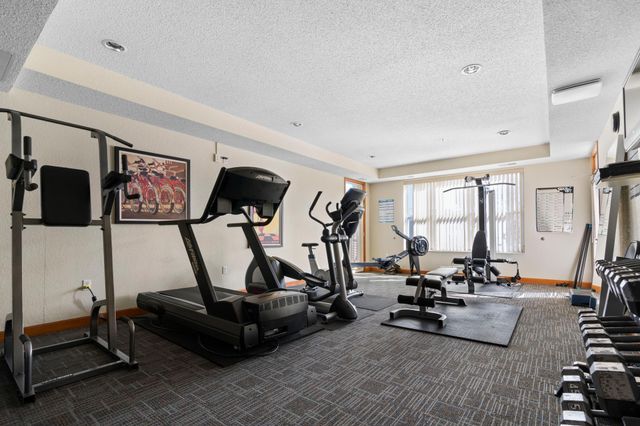 1800 Clinton Avenue 407, Minneapolis, MN 55404