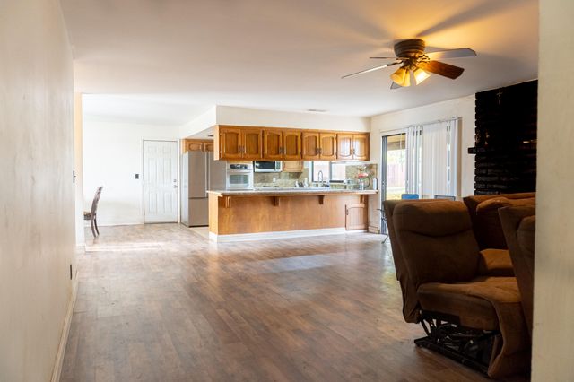 26955 Fonda Avenue, Madera, CA 93638