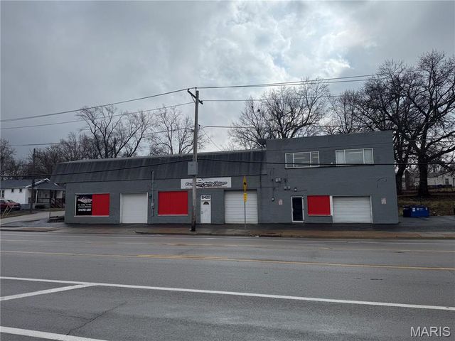 8420 Airport Road, Berkeley, MO 63134