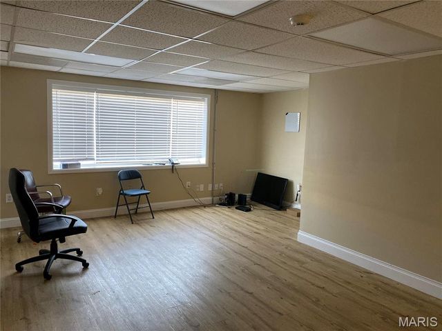 8420 Airport Road, Berkeley, MO 63134