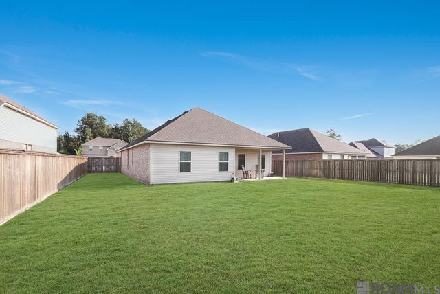 13800 Wincrest Dr, Walker, LA 70785