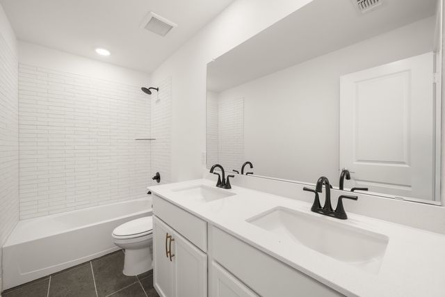 7424 Autumn Hill Drive, Denton, TX 76249