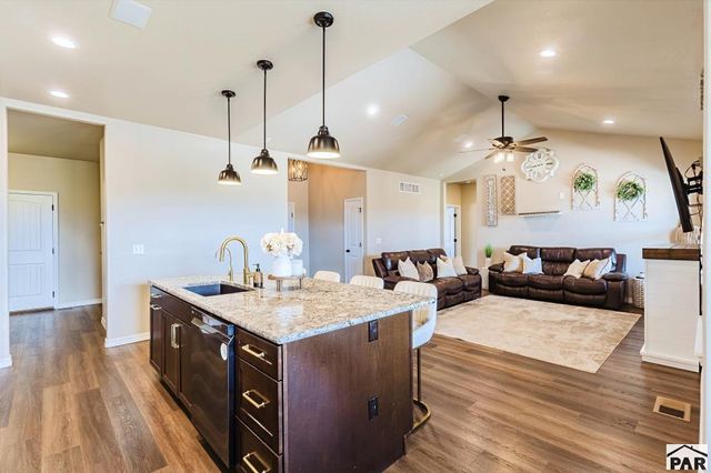 383 N Desert Cove Dr, Pueblo West, CO 81007
