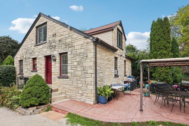 6316 N 107th STREET, Milwaukee, WI 53225