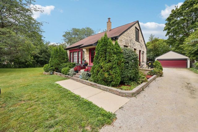 6316 N 107th STREET, Milwaukee, WI 53225