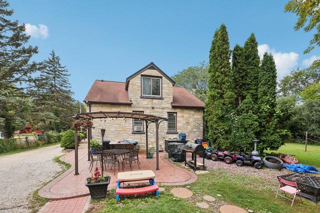 6316 N 107th STREET, Milwaukee, WI 53225