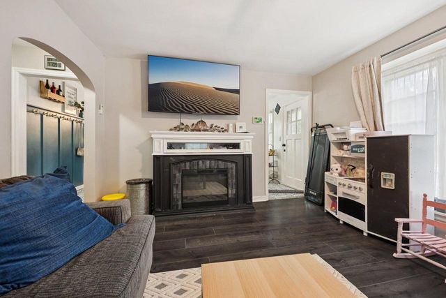 6316 N 107th STREET, Milwaukee, WI 53225