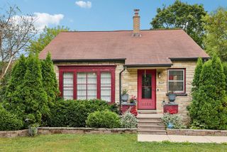 6316 N 107th STREET, Milwaukee, WI 53225